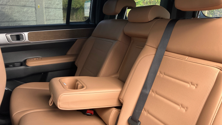 Hyundai SANTA FE 1.6 TGDi Plug-in Hybrid Ultimate 5dr 4WD Auto Estate